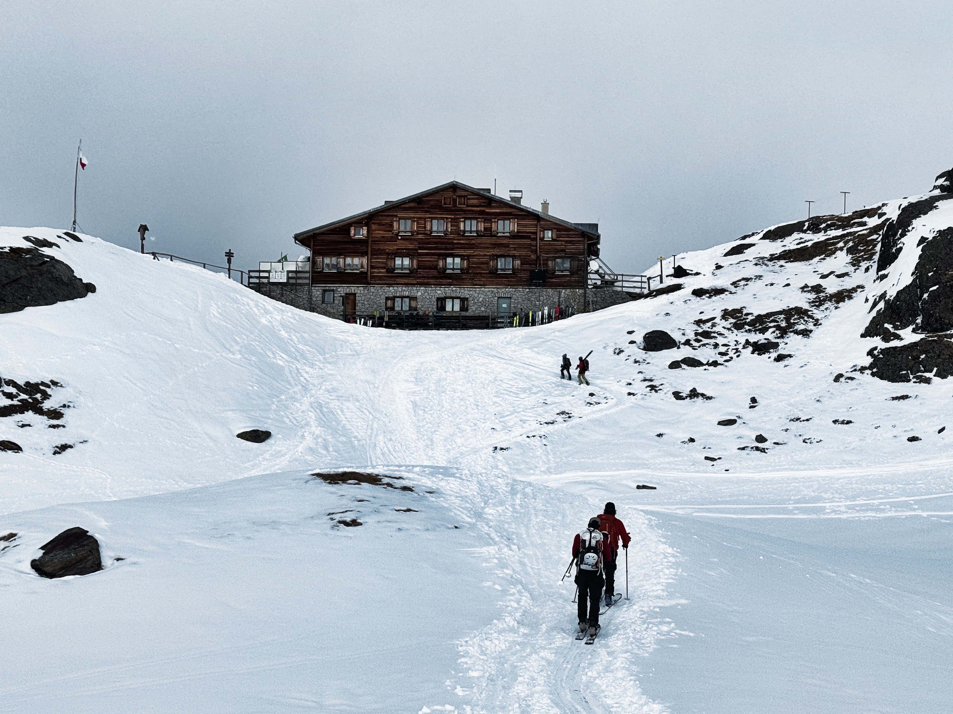 Skinning toward Marteller Hütte in flat light